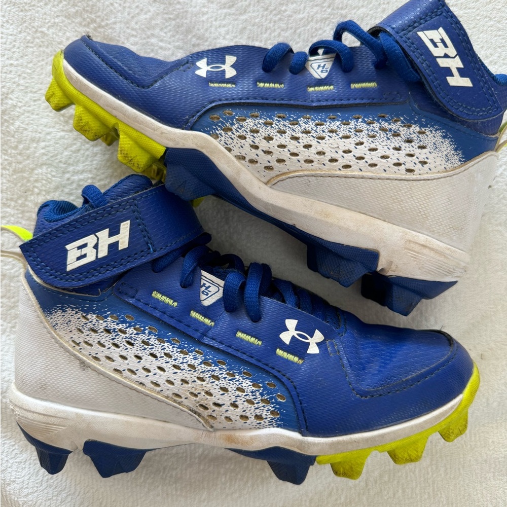 Good Used Condition Kids Size 13 Under Armour Bryce Harper Baseball Cleats